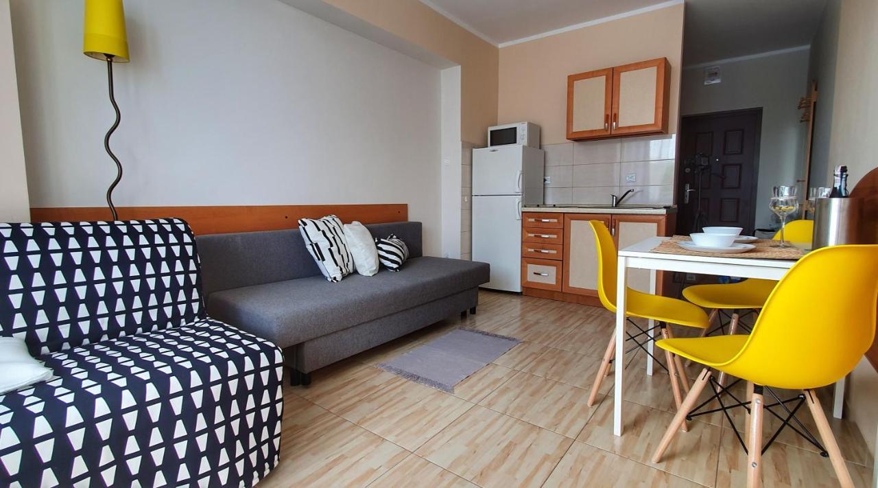 Holiday Home Slavia New 600 Z Balkonem Przy Plazy Miedzyzdroje Bagian luar foto